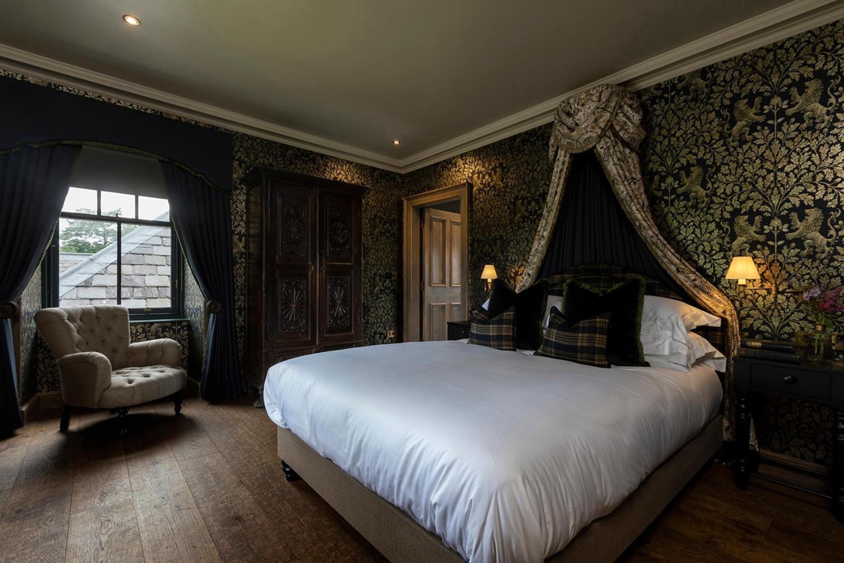 Kildrummy Inn Dış mekan fotoğraf