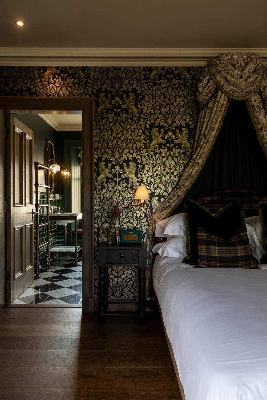 Kildrummy Inn Dış mekan fotoğraf